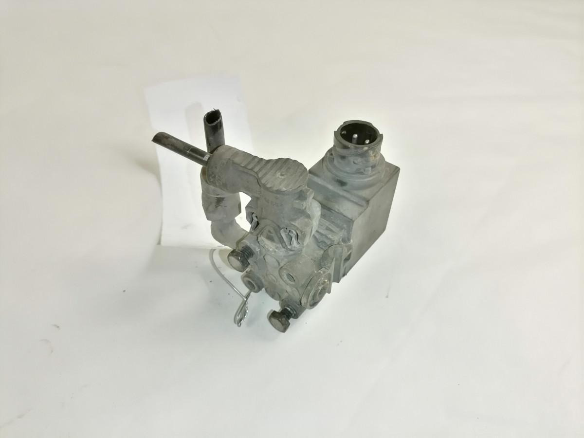 Scania Solenoid valve 2038655 - Válvula de freio para Camião: foto 2 Scania Solenoid valve 2038655 - Válvula de freio para Camião: foto 2