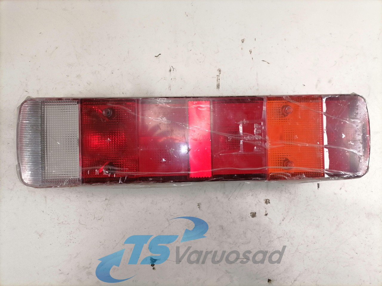 Scania Tagatuli, vasak 1504608 - Farol traseiros para Camião: foto 3 Scania Tagatuli, vasak 1504608 - Farol traseiros para Camião: foto 3