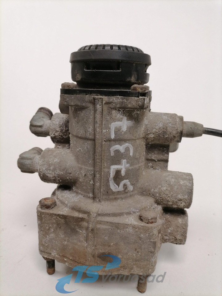 Scania Trailer brake pressure control 1350096 - Válvula de freio para Camião: foto 1 Scania Trailer brake pressure control 1350096 - Válvula de freio para Camião: foto 1
