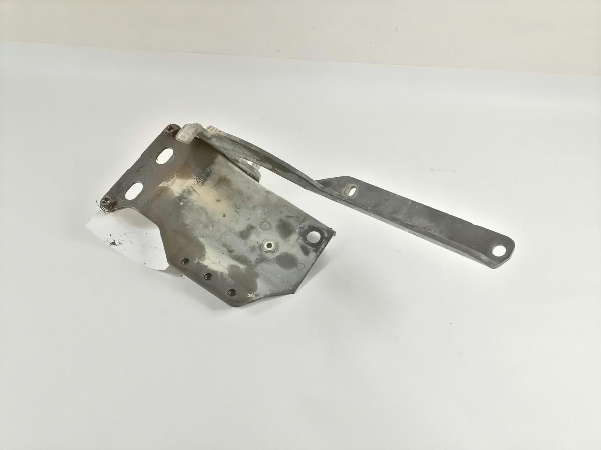 Scania lower grille carrier hinge 1785549 - Grade radiador para Camião: foto 2 Scania lower grille carrier hinge 1785549 - Grade radiador para Camião: foto 2