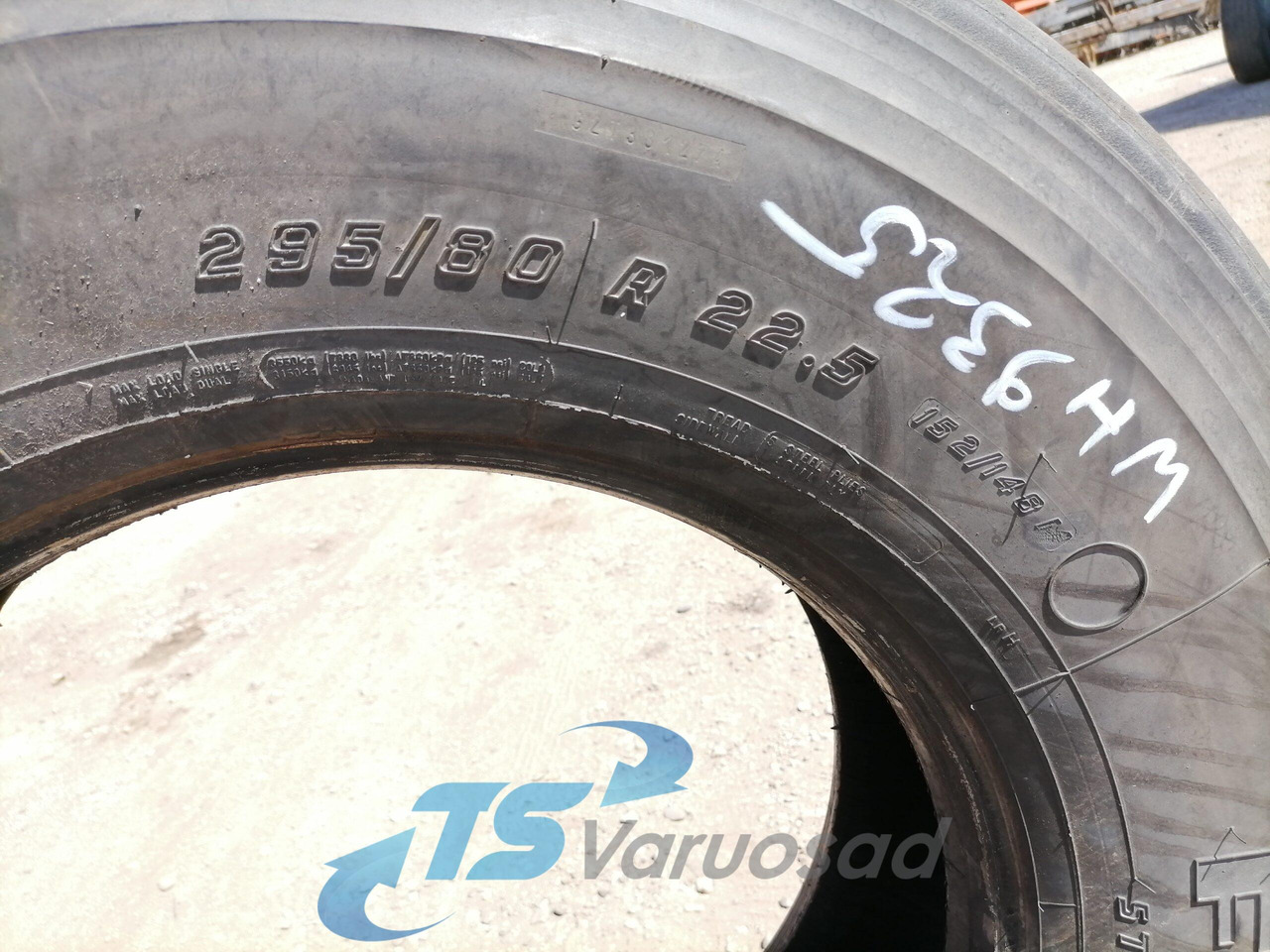 Universaalne Firestone FS400 295/80 R22,5 29580R225 - Jantes e pneus para Camião: foto 2 Universaalne Firestone FS400 295/80 R22,5 29580R225 - Jantes e pneus para Camião: foto 2