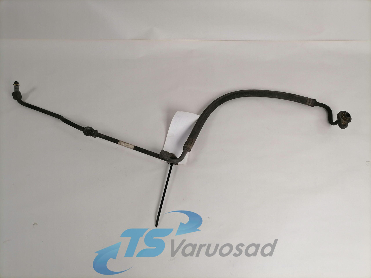 Volvo A/C pipe 20516062 - Aquecimento/ Ventilação para Camião: foto 1 Volvo A/C pipe 20516062 - Aquecimento/ Ventilação para Camião: foto 1