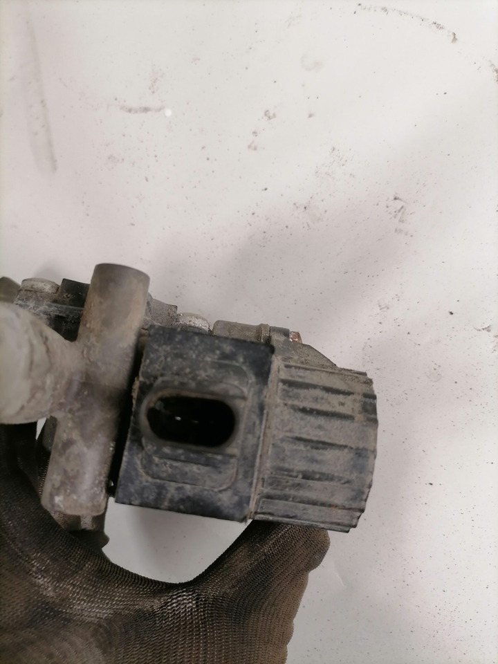 Volvo ABS brake valve 21327360 - Válvula de freio para Camião: foto 3 Volvo ABS brake valve 21327360 - Válvula de freio para Camião: foto 3