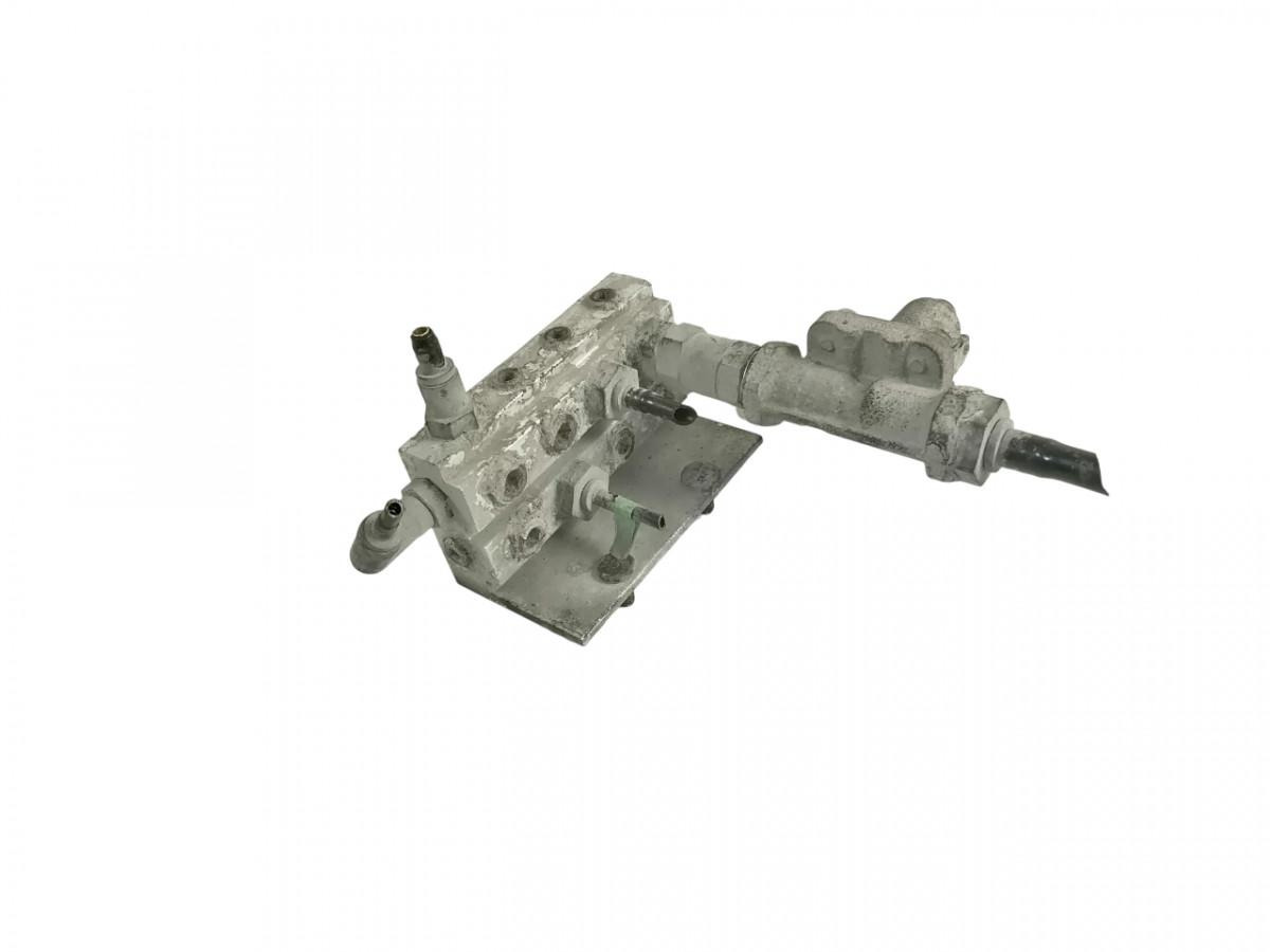 Volvo Air pressure control valve 20383381 - Válvula de freio para Camião: foto 1 Volvo Air pressure control valve 20383381 - Válvula de freio para Camião: foto 1