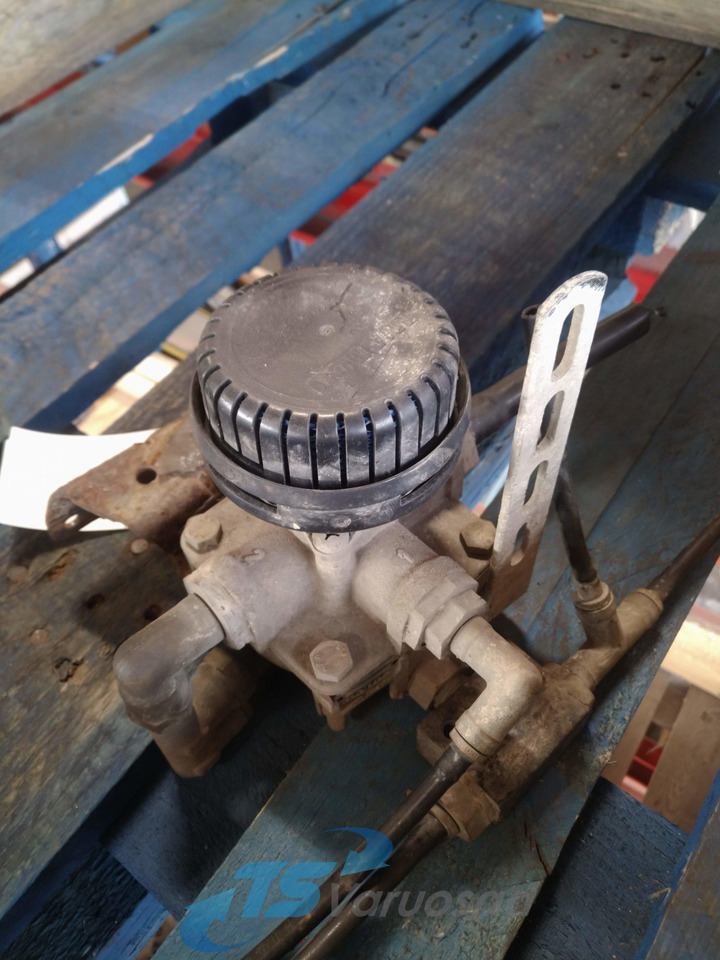 Volvo Air pressure control valve 3173150 - Válvula de freio para Camião: foto 3 Volvo Air pressure control valve 3173150 - Válvula de freio para Camião: foto 3