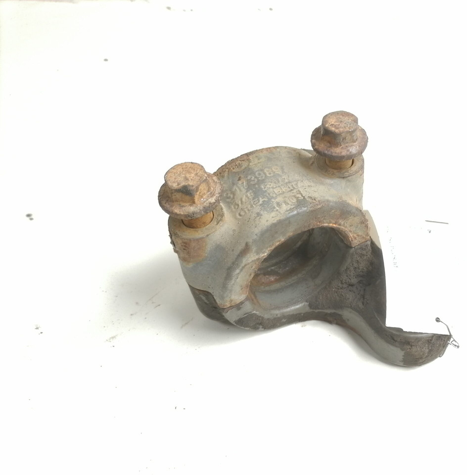 Volvo Anti-roll bar bracket 3173988 - Barra estabilizadora para Camião: foto 2 Volvo Anti-roll bar bracket 3173988 - Barra estabilizadora para Camião: foto 2