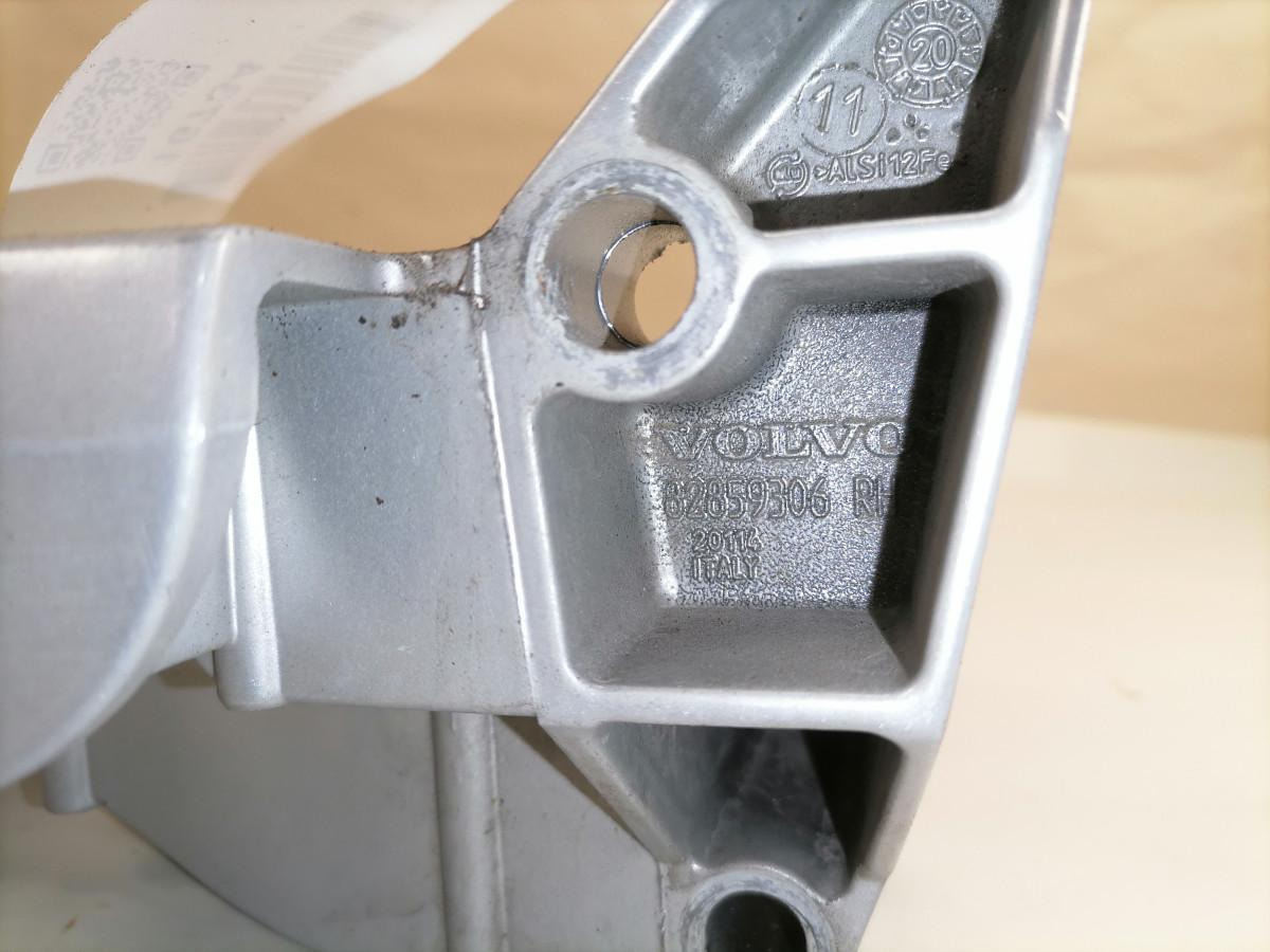 Volvo Astmelaua aste 82859306 - Estribo para Camião: foto 4 Volvo Astmelaua aste 82859306 - Estribo para Camião: foto 4