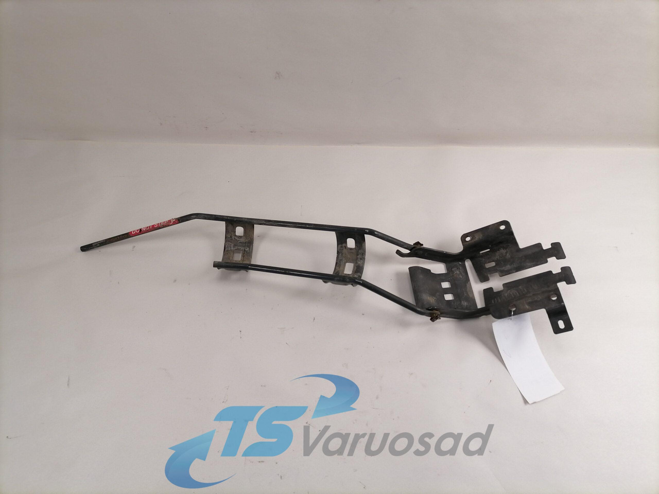 Volvo Bracket 21458671 - Estrutura/ Châssis para Camião: foto 1 Volvo Bracket 21458671 - Estrutura/ Châssis para Camião: foto 1