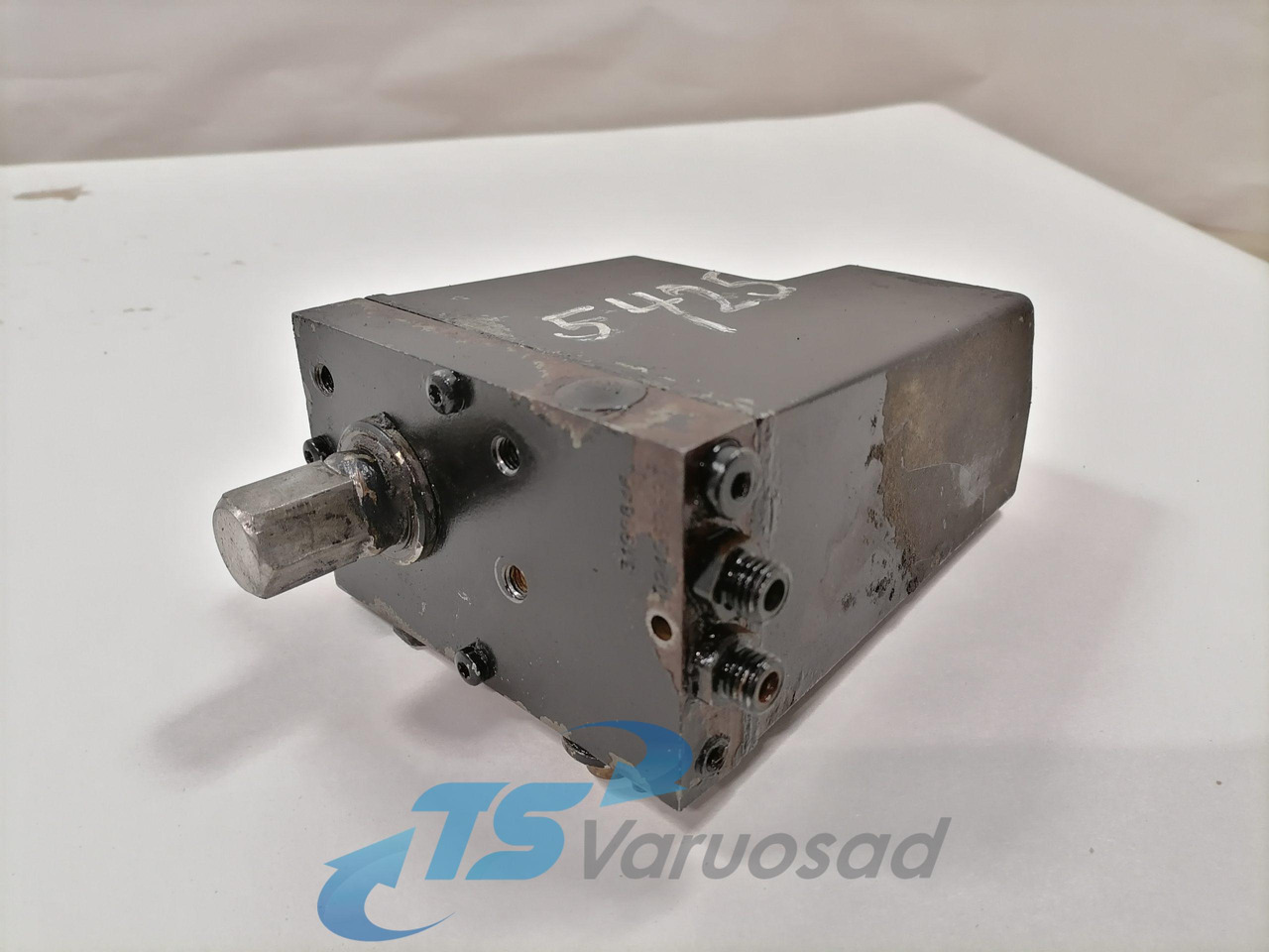 Volvo Cab tilting pump 3198846 - Suspensão da cabina para Camião: foto 2 Volvo Cab tilting pump 3198846 - Suspensão da cabina para Camião: foto 2