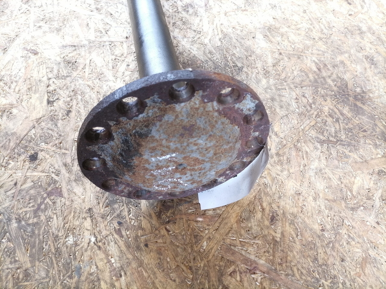 Volvo Drive shaft 1524627 - Semi eixo para Camião: foto 3 Volvo Drive shaft 1524627 - Semi eixo para Camião: foto 3