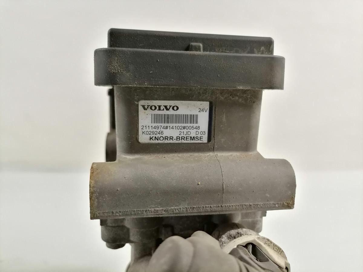 Volvo EBS brake valve 21114974 - Válvula de freio para Camião: foto 5 Volvo EBS brake valve 21114974 - Válvula de freio para Camião: foto 5