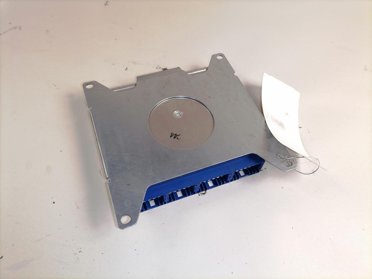 Volvo Ecu, EBS 20589476 - Centralina electrónica para Camião: foto 3 Volvo Ecu, EBS 20589476 - Centralina electrónica para Camião: foto 3