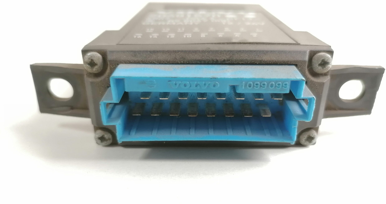 Volvo Ecu, door lock 20481570 - Centralina electrónica para Camião: foto 2 Volvo Ecu, door lock 20481570 - Centralina electrónica para Camião: foto 2
