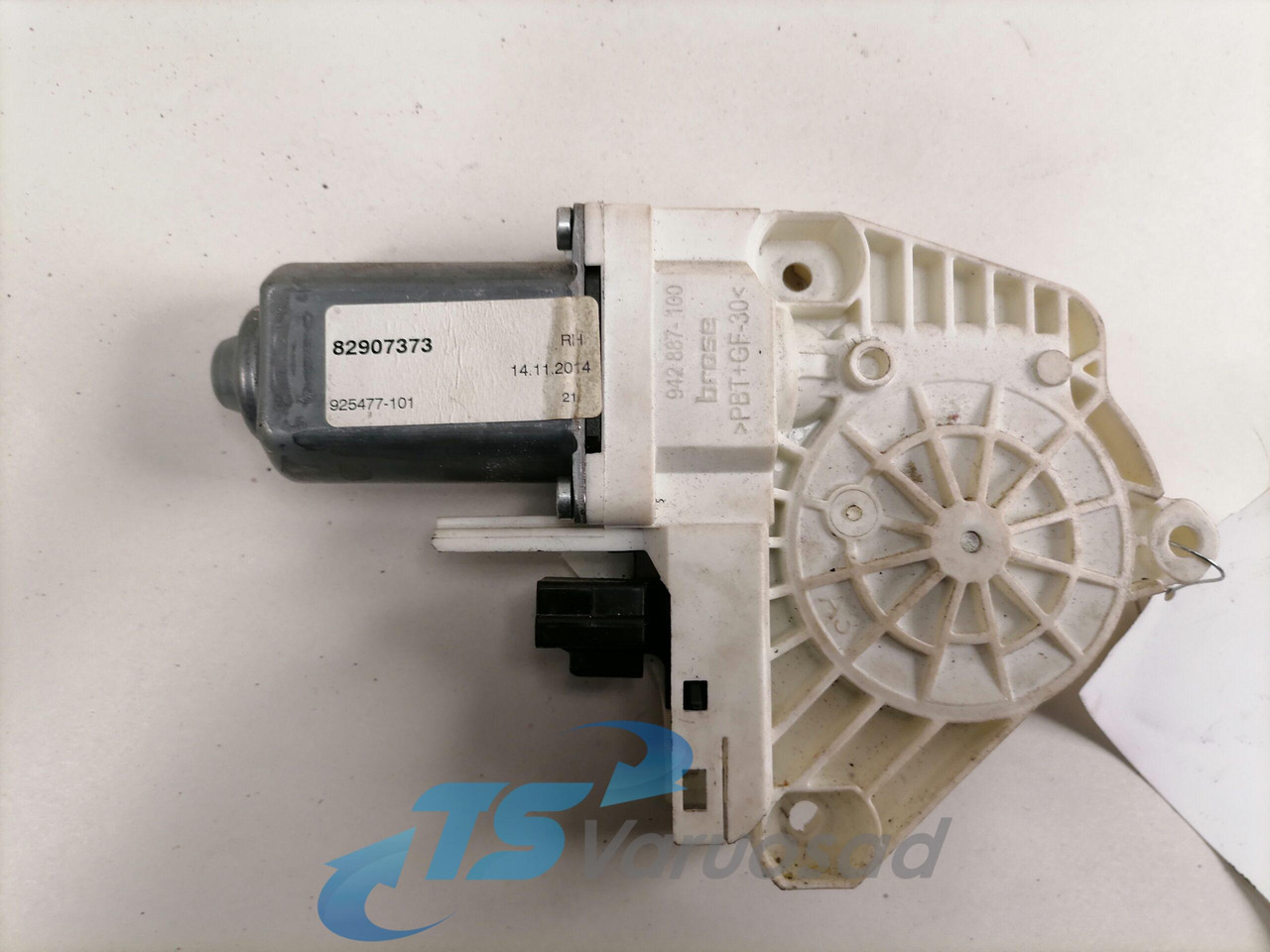 Volvo Glass lift 82907373 - Vidro e peças para Camião: foto 2 Volvo Glass lift 82907373 - Vidro e peças para Camião: foto 2