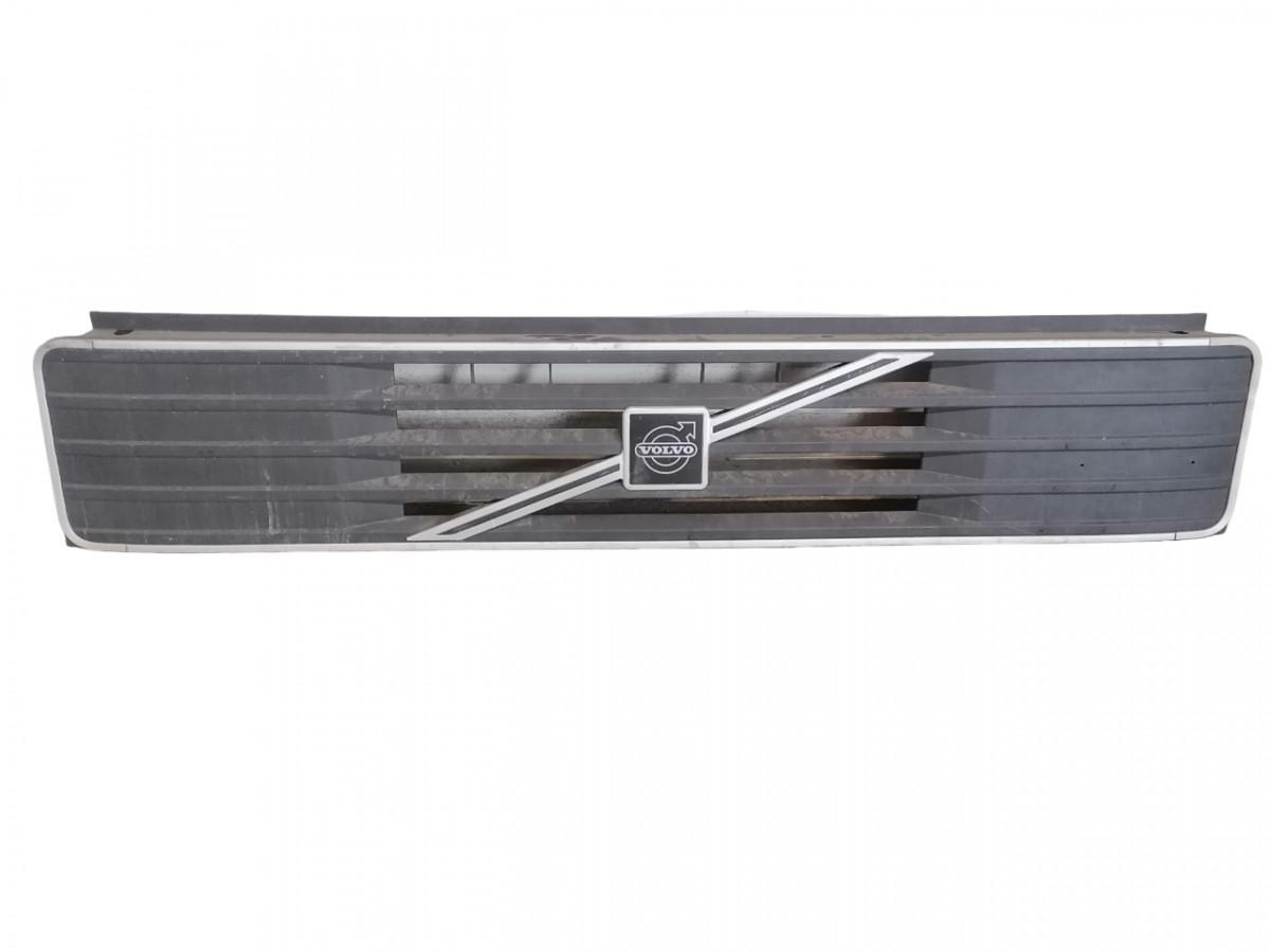 Volvo Grille panel 8144455 - Grade radiador para Camião: foto 1 Volvo Grille panel 8144455 - Grade radiador para Camião: foto 1