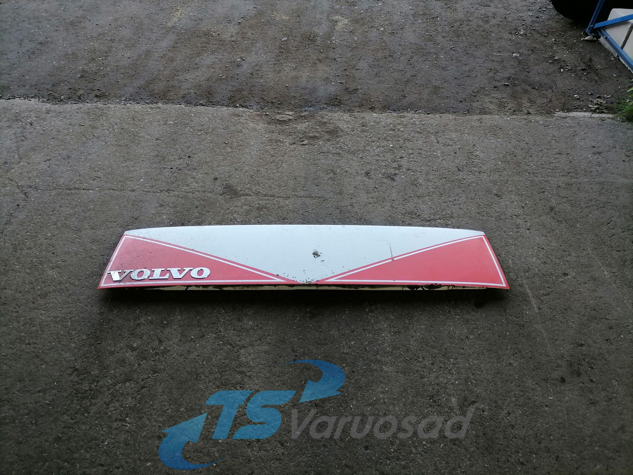 Volvo Grille panel 8191220 - Grade radiador para Camião: foto 1 Volvo Grille panel 8191220 - Grade radiador para Camião: foto 1