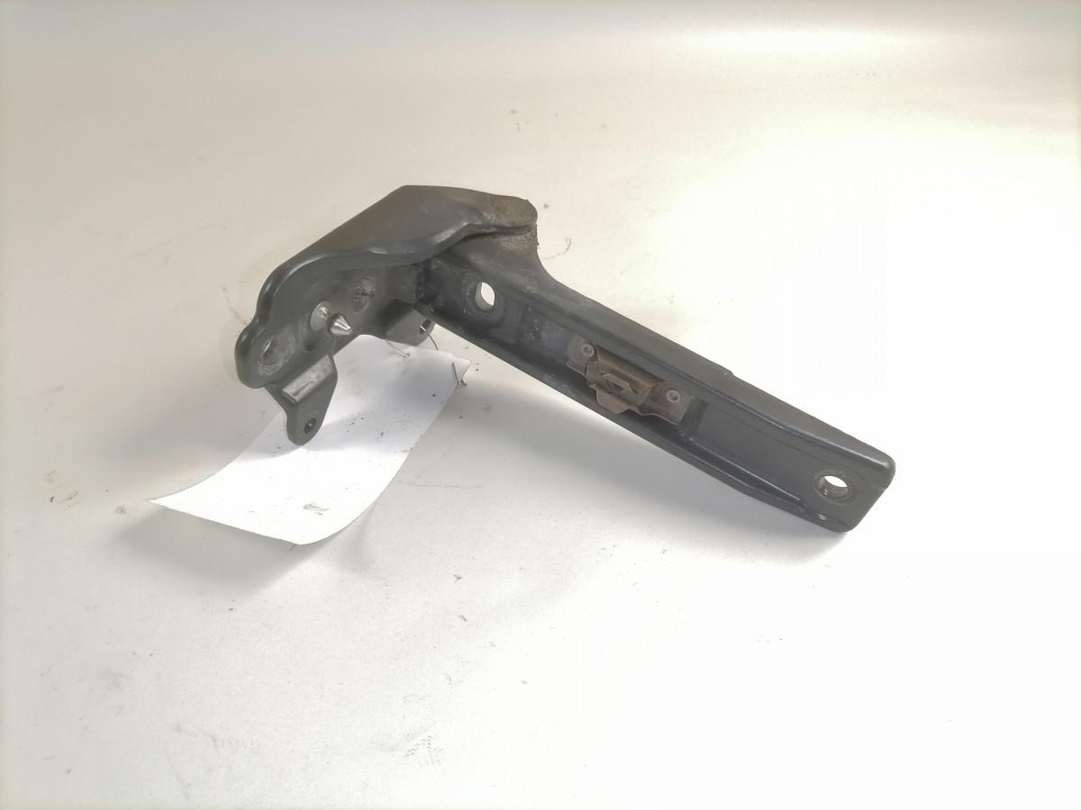 Volvo Iluvõre kandurhing 82192396 - Grade radiador para Camião: foto 2 Volvo Iluvõre kandurhing 82192396 - Grade radiador para Camião: foto 2