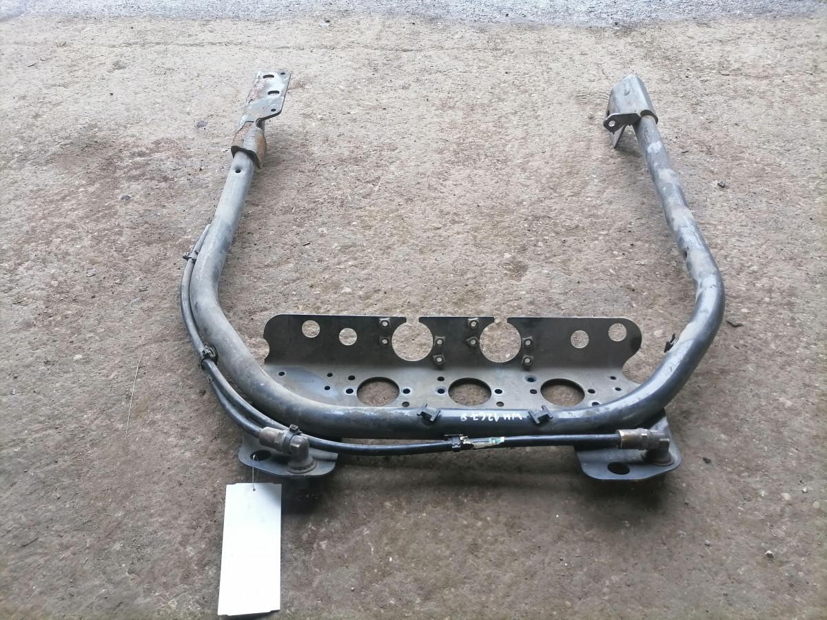 Volvo Kabiini tagune haagise pistikute kinnitusraam 21790555 - Estrutura/ Châssis para Camião: foto 4 Volvo Kabiini tagune haagise pistikute kinnitusraam 21790555 - Estrutura/ Châssis para Camião: foto 4