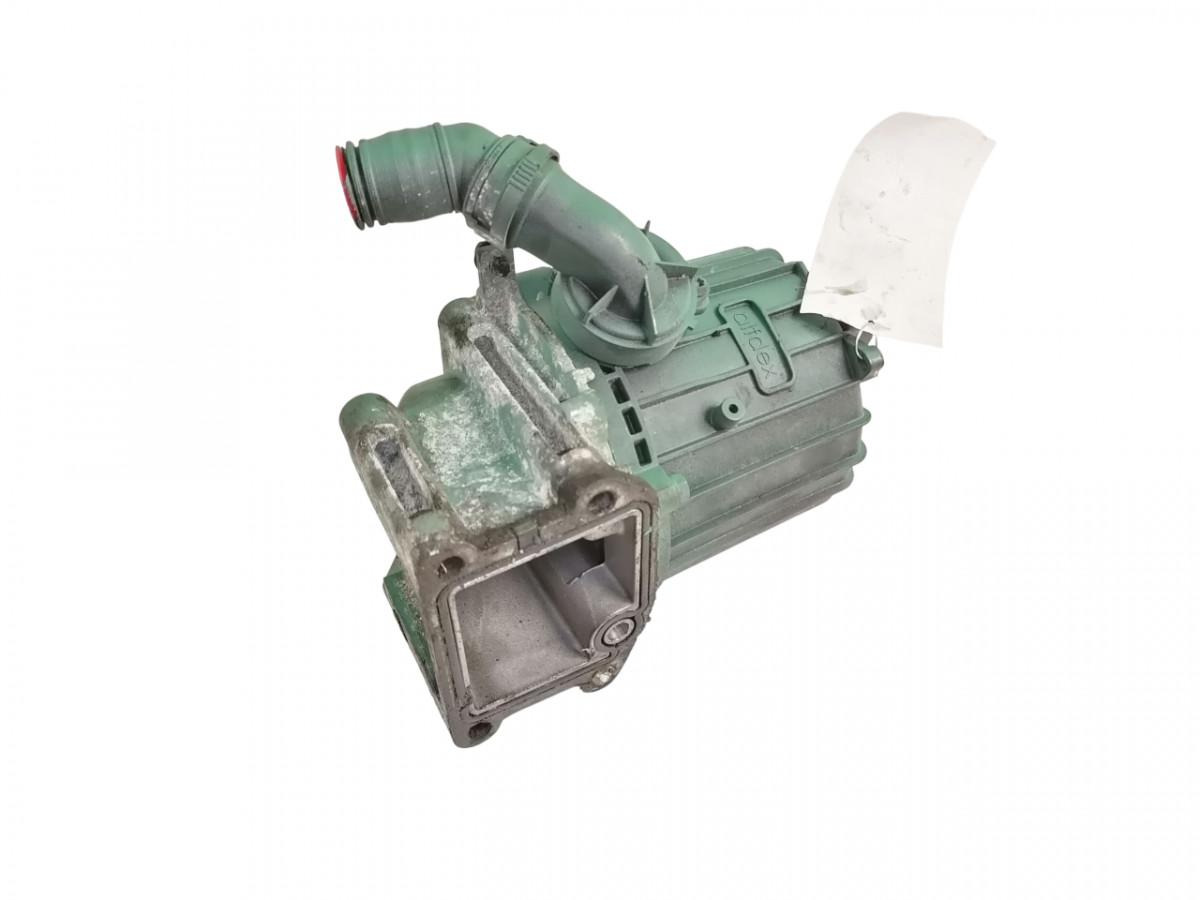 Volvo Karterituulutuse õliaurude separaator 21373547 - Cárter para Camião: foto 1 Volvo Karterituulutuse õliaurude separaator 21373547 - Cárter para Camião: foto 1