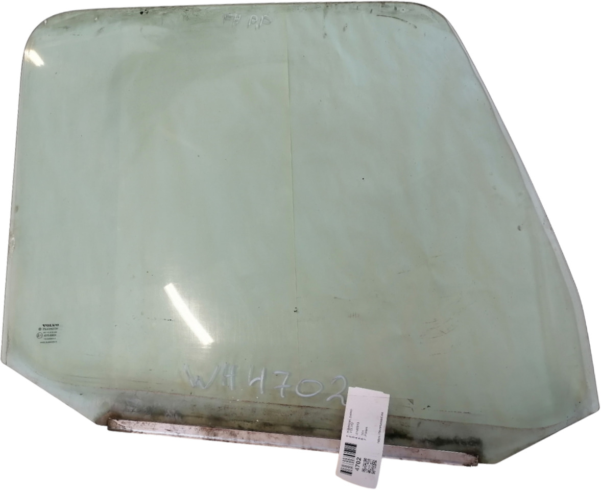 Volvo Küljeklaas, parem 8140913 - Vidro e peças para Camião: foto 1 Volvo Küljeklaas, parem 8140913 - Vidro e peças para Camião: foto 1