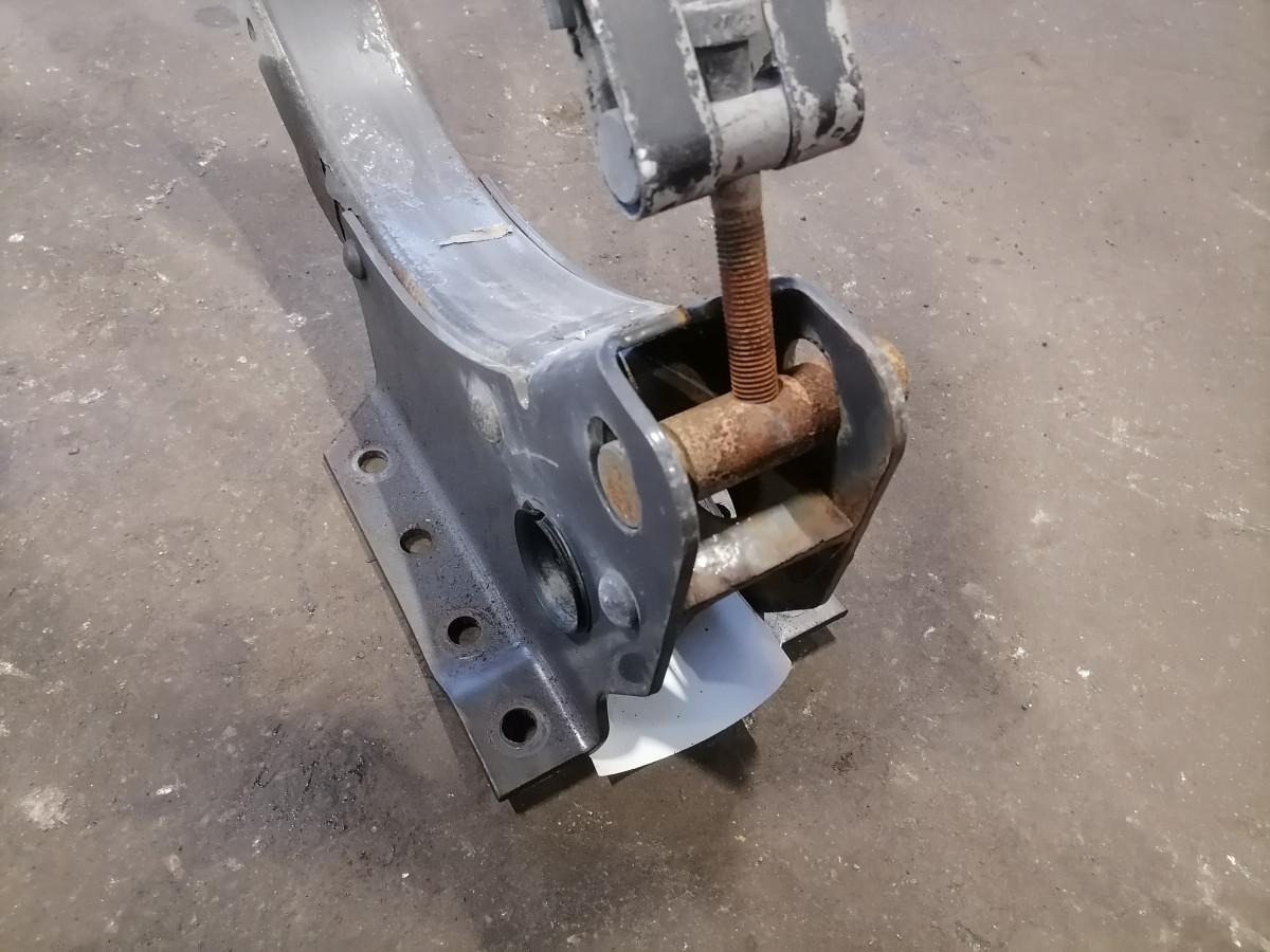 Volvo Kütusepaagi kandur, Volvo 20702112 - Tanque de combustível para Camião: foto 4 Volvo Kütusepaagi kandur, Volvo 20702112 - Tanque de combustível para Camião: foto 4