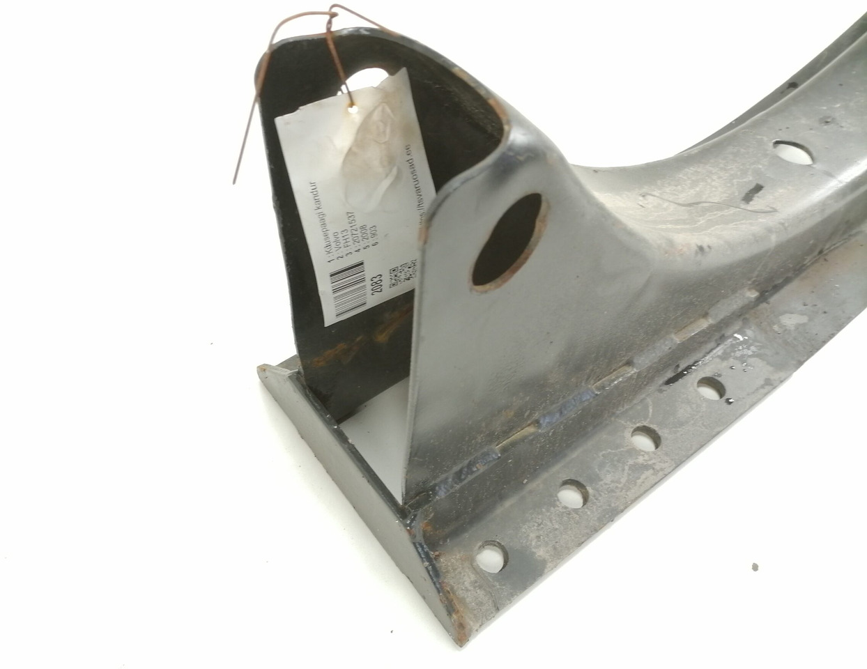 Volvo Kütusepaagi kandur, Volvo 20721537 - Tanque de combustível para Camião: foto 4 Volvo Kütusepaagi kandur, Volvo 20721537 - Tanque de combustível para Camião: foto 4