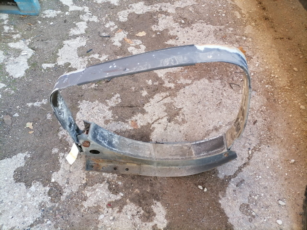 Volvo Kütusepaagi kandur, Volvo 20721537 - Tanque de combustível para Camião: foto 3 Volvo Kütusepaagi kandur, Volvo 20721537 - Tanque de combustível para Camião: foto 3