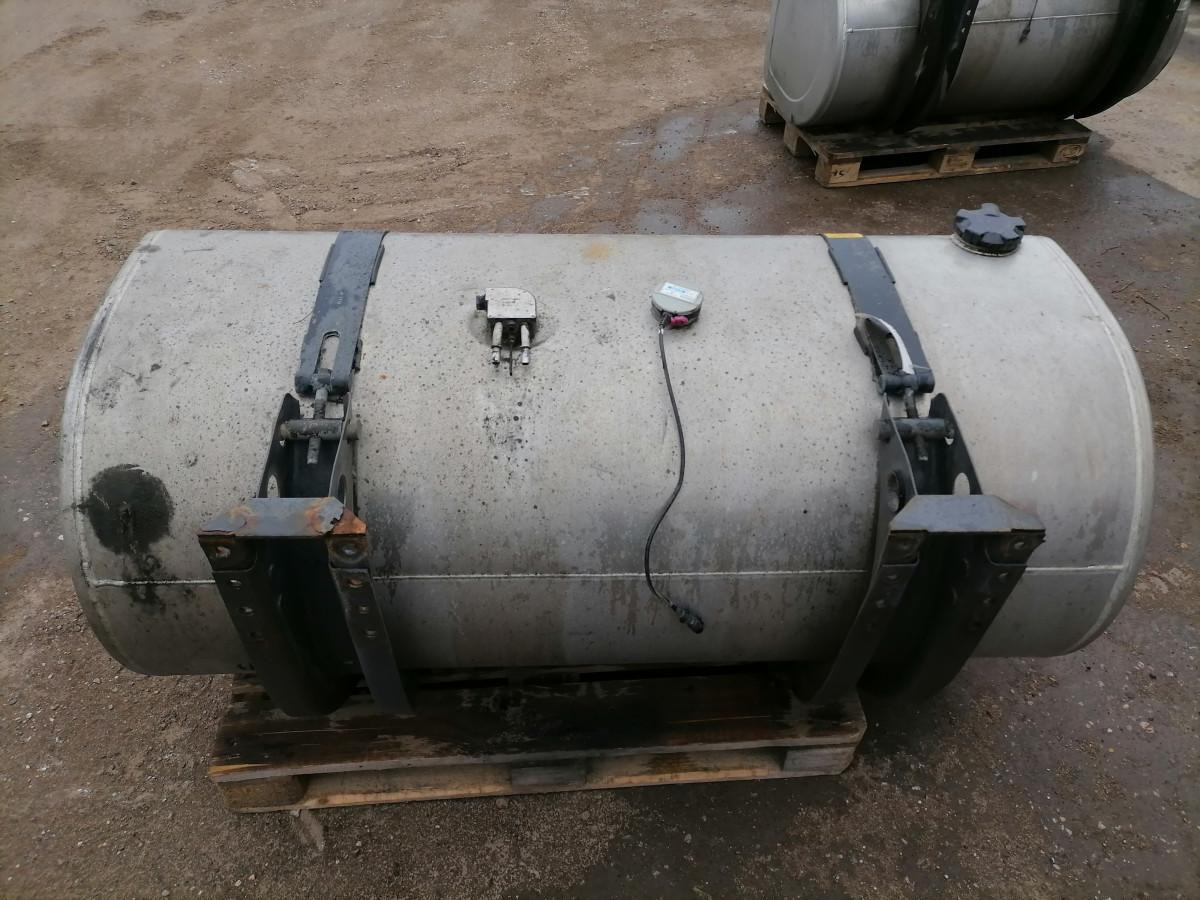 Volvo Kütusepaak 650L 21516455 - Tanque de combustível para Camião: foto 5 Volvo Kütusepaak 650L 21516455 - Tanque de combustível para Camião: foto 5