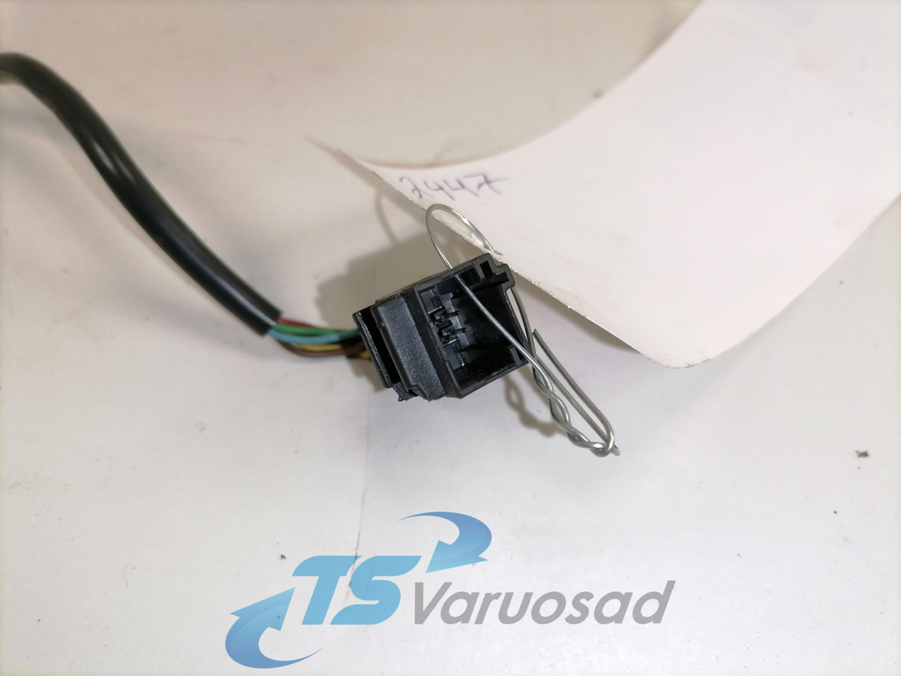Volvo Lüliti, pardakompuuter 7420822232 - Sistema elétrico para Camião: foto 4 Volvo Lüliti, pardakompuuter 7420822232 - Sistema elétrico para Camião: foto 4