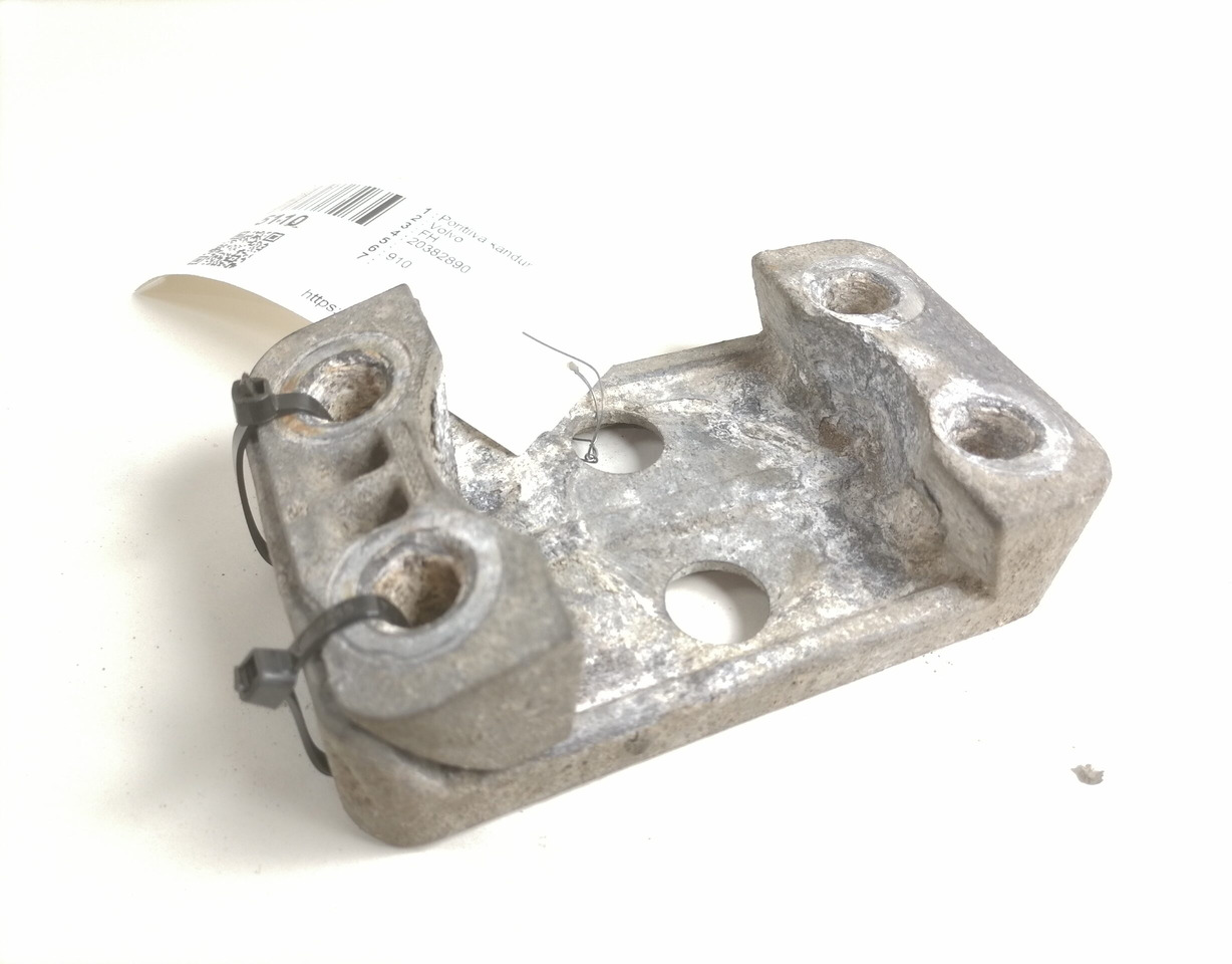 Volvo Mudguard bracket 20382890 - Peça universal para Camião: foto 1 Volvo Mudguard bracket 20382890 - Peça universal para Camião: foto 1