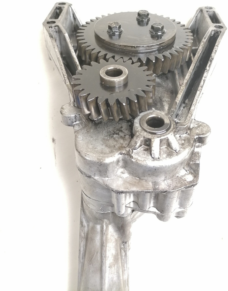 Volvo Oil pump 8170465 - Bomba de óleo para Camião: foto 3 Volvo Oil pump 8170465 - Bomba de óleo para Camião: foto 3