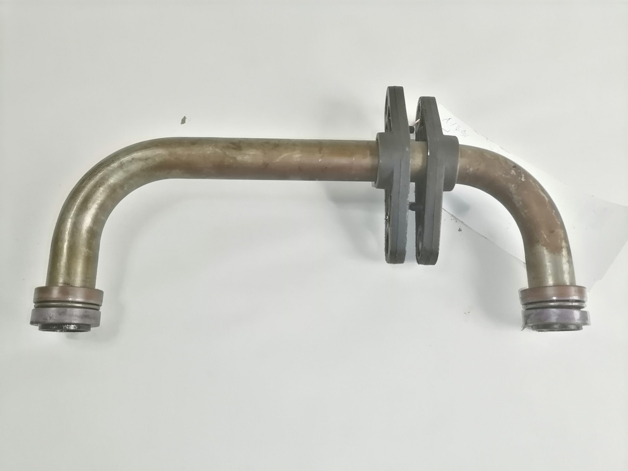 Volvo Oil pump pipe 21599109 - Bomba de óleo para Camião: foto 2 Volvo Oil pump pipe 21599109 - Bomba de óleo para Camião: foto 2