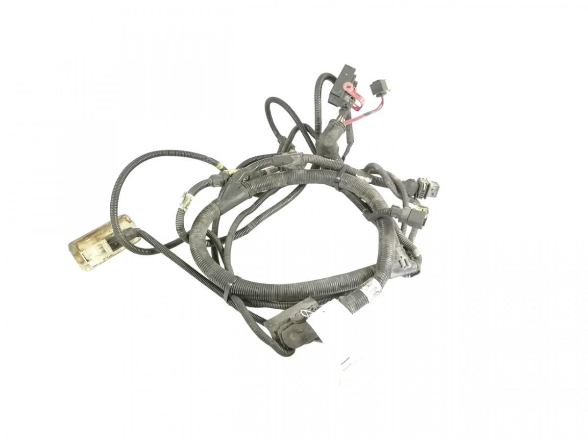 Volvo Raami juhtmestik 22046285 - Peça universal para Camião: foto 1 Volvo Raami juhtmestik 22046285 - Peça universal para Camião: foto 1