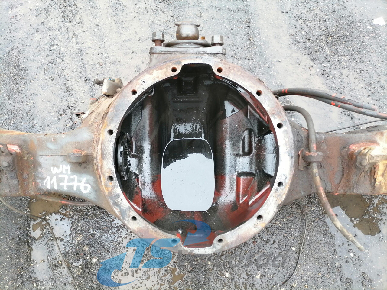 Volvo Rear axel housing 3192132 - Eixo e peças para Camião: foto 5 Volvo Rear axel housing 3192132 - Eixo e peças para Camião: foto 5
