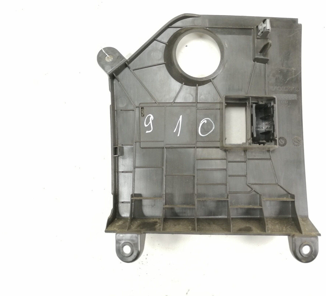 Volvo Salongi plastik 84008930 - Peça universal para Camião: foto 2 Volvo Salongi plastik 84008930 - Peça universal para Camião: foto 2