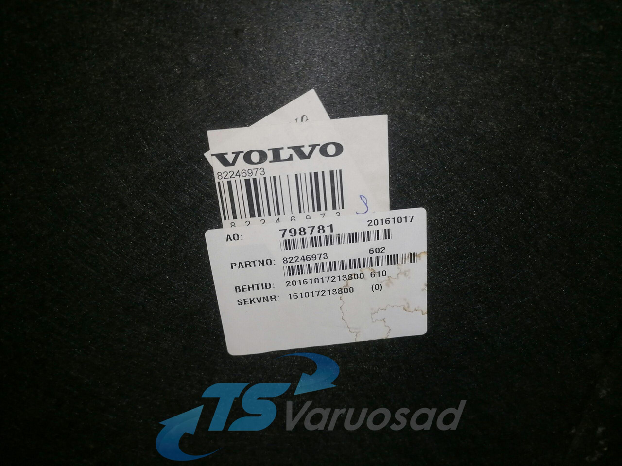 Volvo Salongi polster 82246973 - Peça universal para Camião: foto 3 Volvo Salongi polster 82246973 - Peça universal para Camião: foto 3