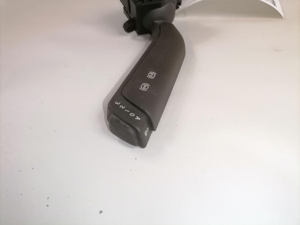 Volvo Switch, exhaust brake 22860391 - Sistema elétrico para Camião: foto 3 Volvo Switch, exhaust brake 22860391 - Sistema elétrico para Camião: foto 3