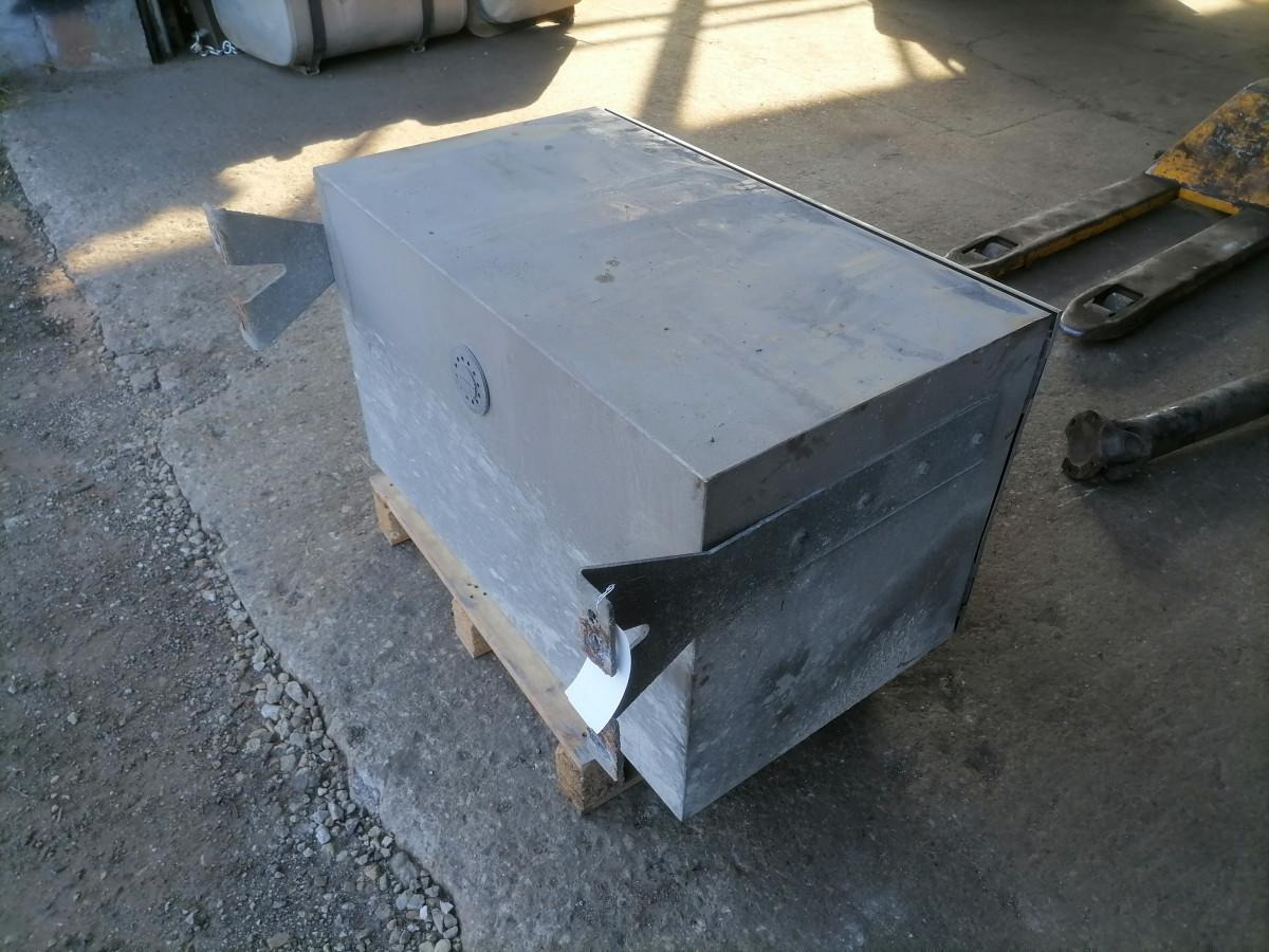 Volvo Tool box - Peça universal para Camião: foto 5 Volvo Tool box - Peça universal para Camião: foto 5