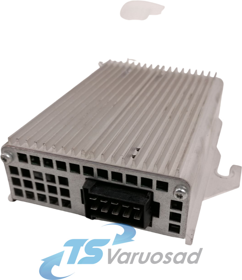 Volvo Voltage converter 7420880230 - Sistema elétrico para Camião: foto 1 Volvo Voltage converter 7420880230 - Sistema elétrico para Camião: foto 1