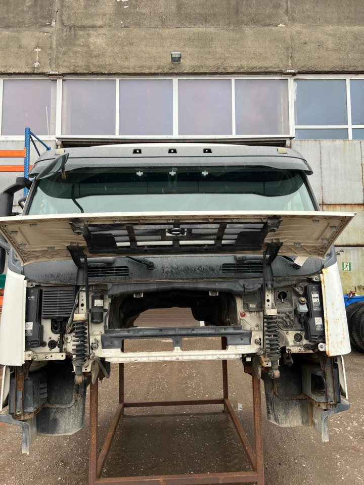 Cabine e interior para Camião Volvo Volvo kabiin 85103669: foto 6 Cabine e interior para Camião Volvo Volvo kabiin 85103669: foto 6