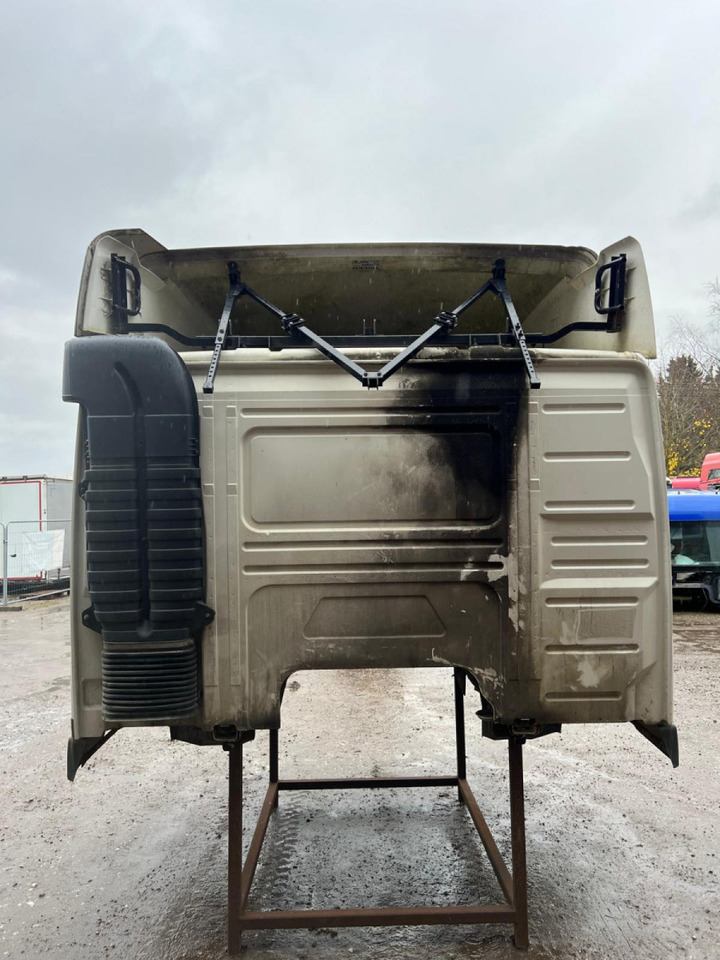 Cabine e interior para Camião Volvo Volvo kabiin 85103669: foto 9 Cabine e interior para Camião Volvo Volvo kabiin 85103669: foto 9