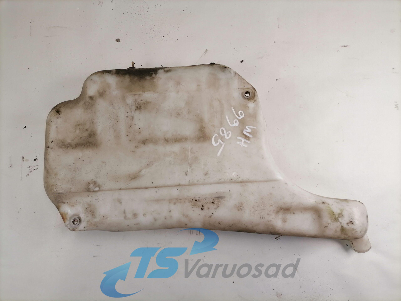 Volvo Windscreen washer fluid tank 3121310 - Limpador de pára-brisa para Camião: foto 4 Volvo Windscreen washer fluid tank 3121310 - Limpador de pára-brisa para Camião: foto 4