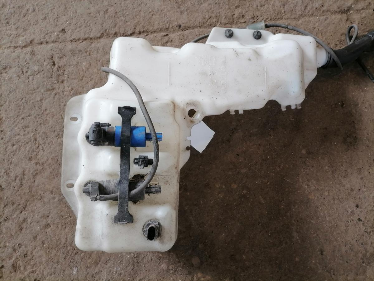 Volvo Windscreen washer fluid tank 84092257 - Limpador de pára-brisa para Camião: foto 3 Volvo Windscreen washer fluid tank 84092257 - Limpador de pára-brisa para Camião: foto 3