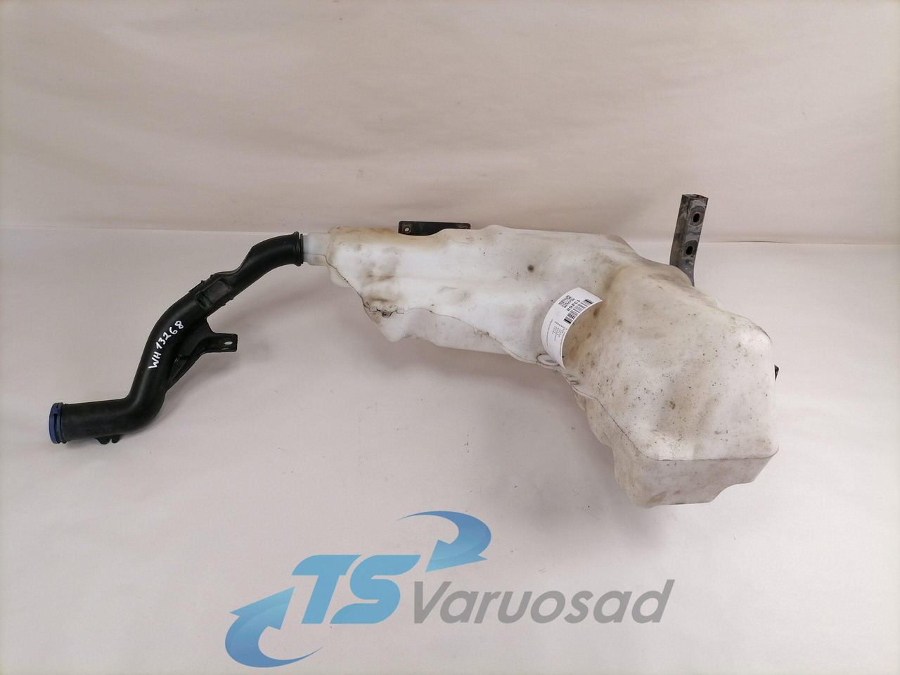 Volvo Windscreen washer fluid tank 84092259 - Limpador de pára-brisa para Camião: foto 5 Volvo Windscreen washer fluid tank 84092259 - Limpador de pára-brisa para Camião: foto 5