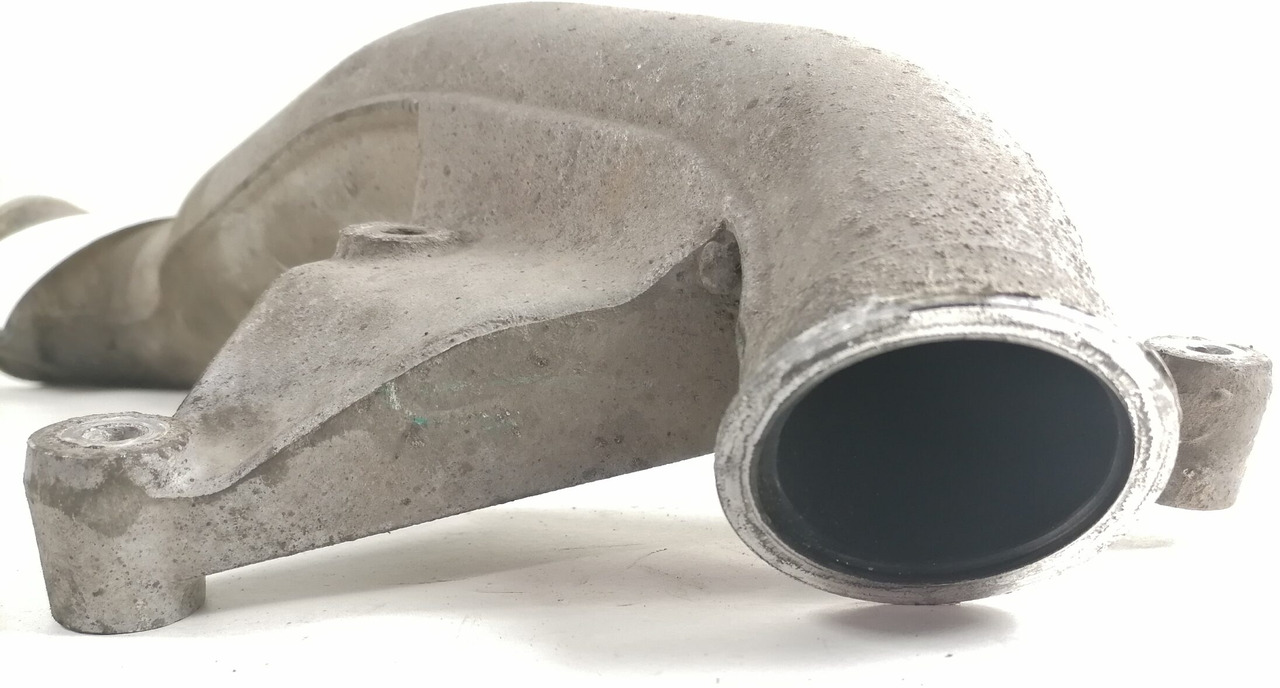 Volvo intercooler pipe 3979999 - Intercooler para Camião: foto 2 Volvo intercooler pipe 3979999 - Intercooler para Camião: foto 2