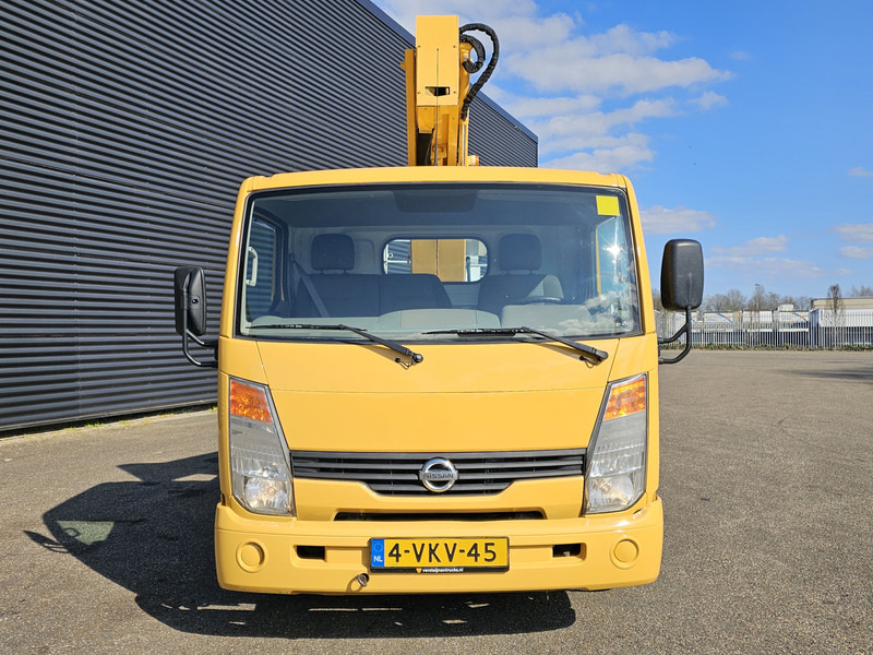 Camião Nissan CABSTAR / 19 mtr PLATFORM WORKER: foto 11
