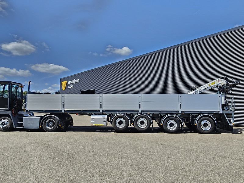 Kwb JKB KRAAN / 2 x STEERING + 2 X LIFT AXLE - Semi-reboque plataforma/ Caixa aberta: foto 2 Kwb JKB KRAAN / 2 x STEERING + 2 X LIFT AXLE - Semi-reboque plataforma/ Caixa aberta: foto 2