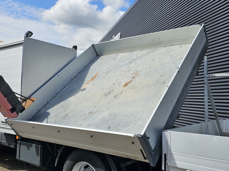 MAN TGM 15.240 BL / TIPPER / DOKA / VEEG / SWEEPER - Camião basculante: foto 5 MAN TGM 15.240 BL / TIPPER / DOKA / VEEG / SWEEPER - Camião basculante: foto 5