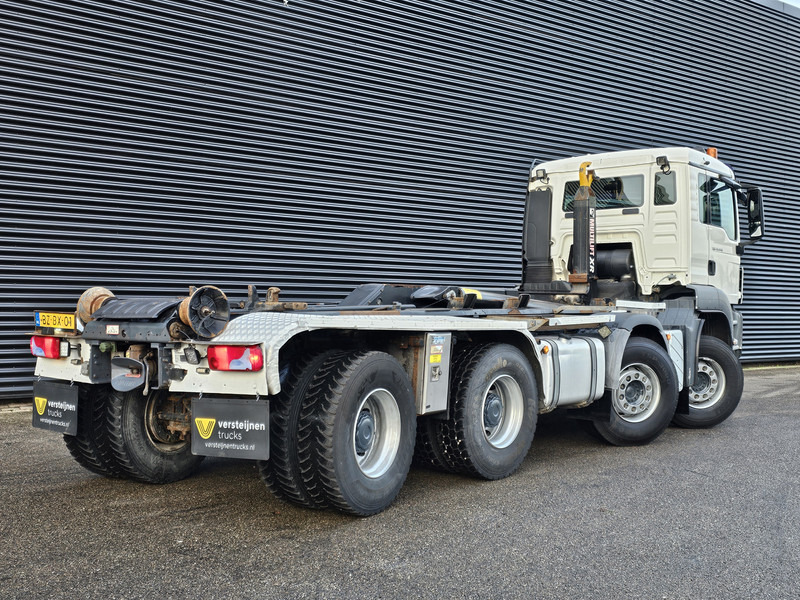 MAN TGS 41.440 / 8X4 / HIAB 30T HOOKLIFT / BH - Camião polibenne: foto 3 MAN TGS 41.440 / 8X4 / HIAB 30T HOOKLIFT / BH - Camião polibenne: foto 3
