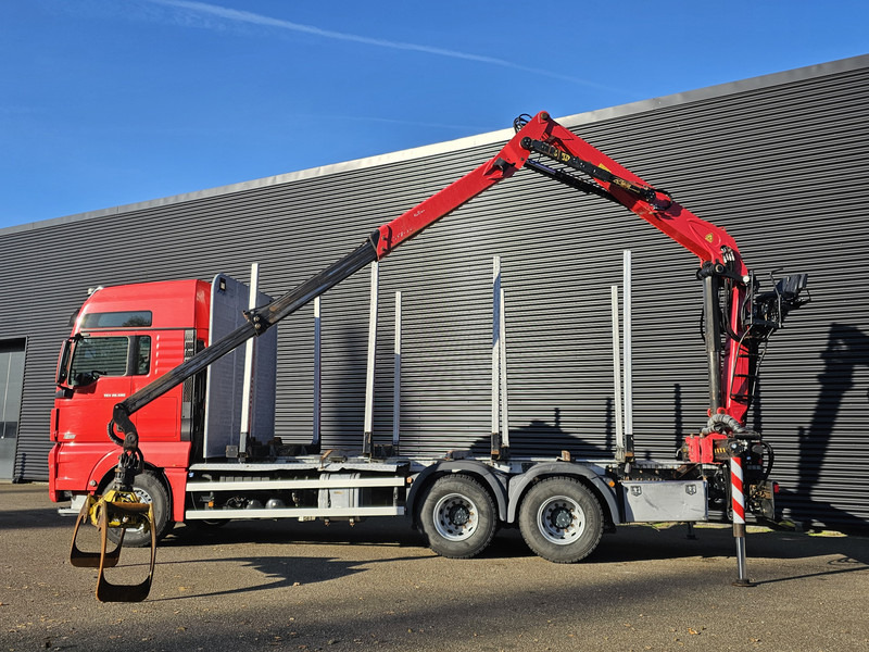 MAN TGX 26.580 6x4 BL / RETARDER / EPSILON Q170Z96 / HOLZ - Camião grua: foto 2 MAN TGX 26.580 6x4 BL / RETARDER / EPSILON Q170Z96 / HOLZ - Camião grua: foto 2